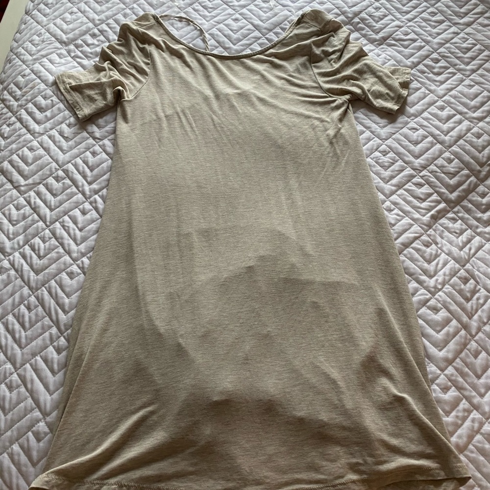 Tan Dress - Picture 4 of 5